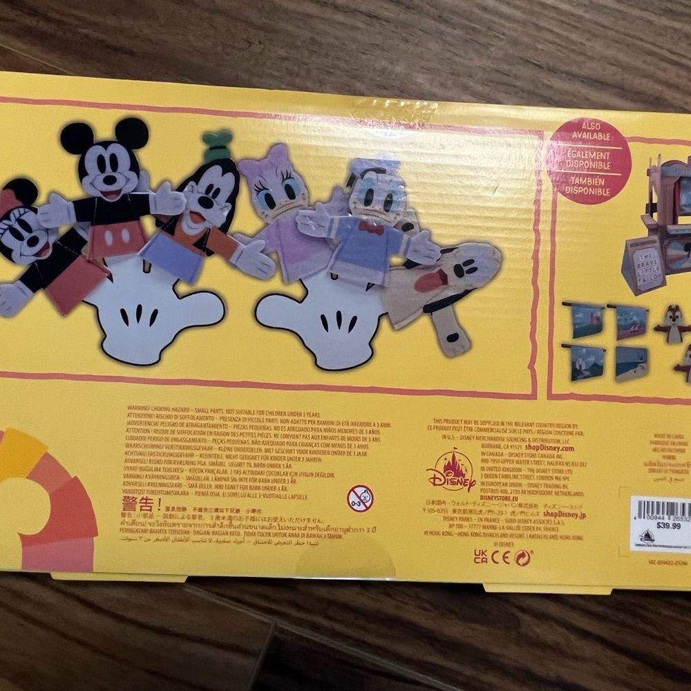 - - Disney Mickey and friends finger puppets new in box - Picture 5 of 5